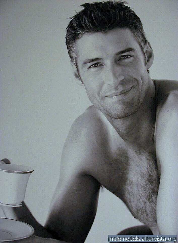 Ian001.jpg