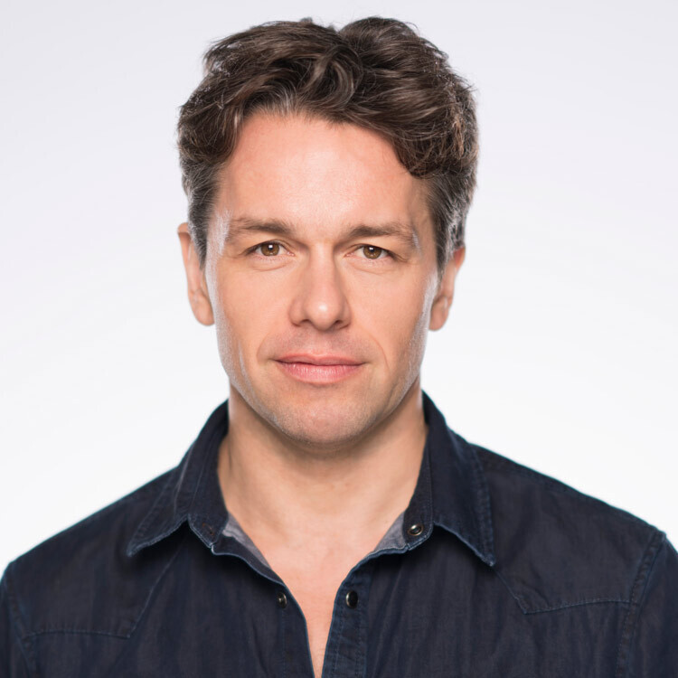 Julian07.jpg