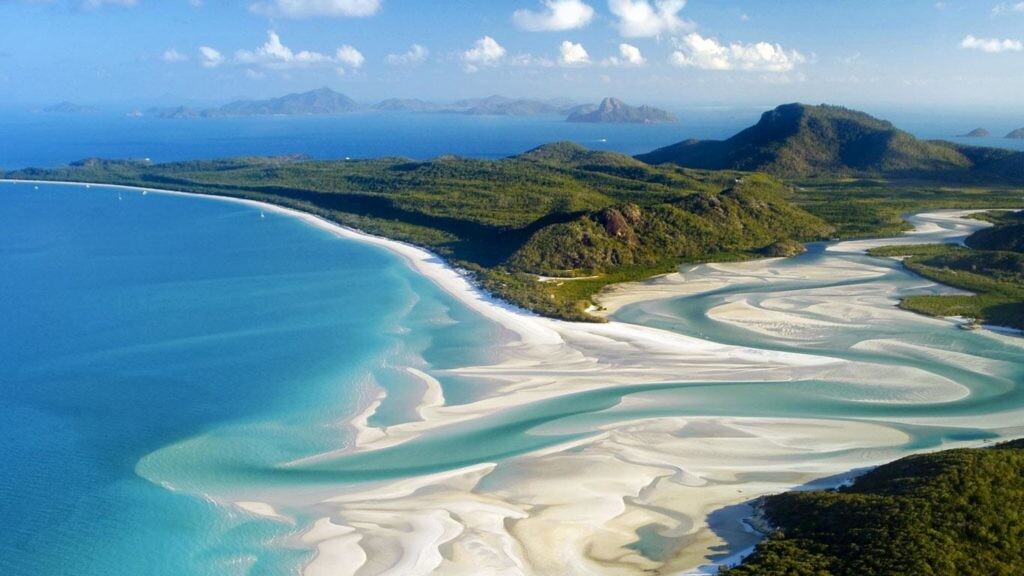 Whitsunday, a Bushwalk, JoelR and a Cake