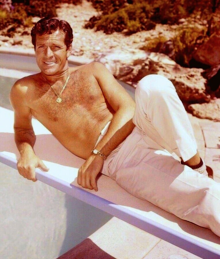 Hugh03.jpg