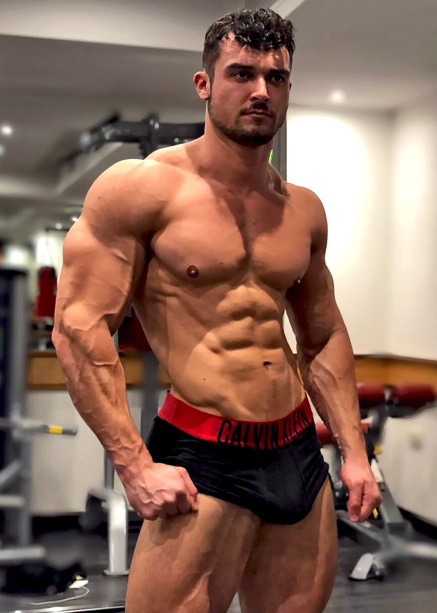 Josh Watson - Male Models - AdonisMale - 867 x 1215 jpeg 199kB