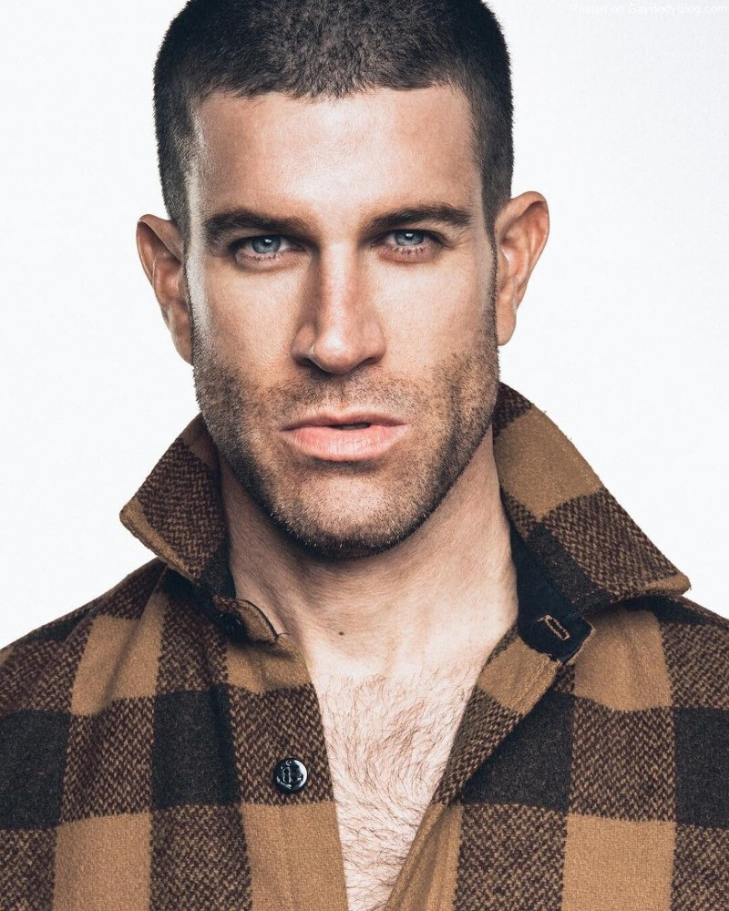 Face02.jpg.3423871d3a99ceae217683ae6523f