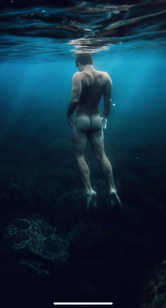 b2.png.93857d67f4f4ac4119ced62fd81f7810.