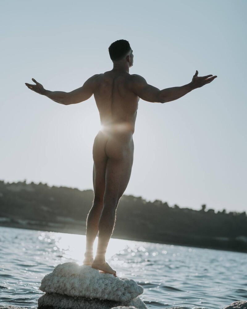 tumblr_0b46e5d69abd58c356e9378c161d4df0_